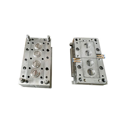 capsules de bouteille de moulage par injection de 50mm 4cavity pour la bouteille de poivre